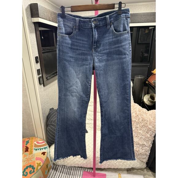 Liverpool Los Angeles Jeans Women's 8/29 Hannah Cropped Flare Raw Hem Whiskered - Picture 2 of 6